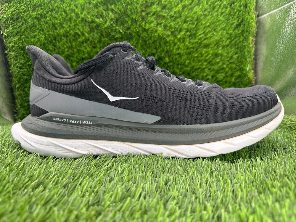 Hoka One One Mach 4 1113528-BDSD Athletic Sneaker Mens 10.5D Black Mesh Training